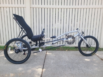 Sun Bicycles USX HD Recumbent Trike