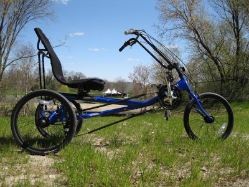 True Bicycles Quest Recumbent Blue