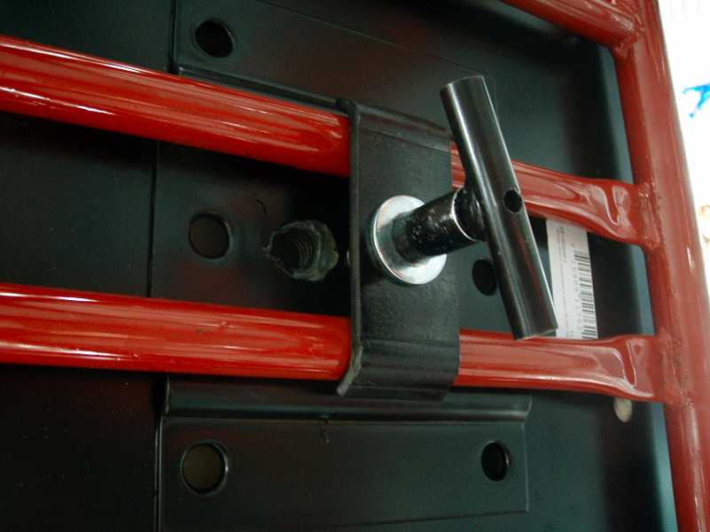 Worksman Seat